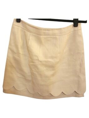 Leifsdottir Off-White Skirt with Petal Design